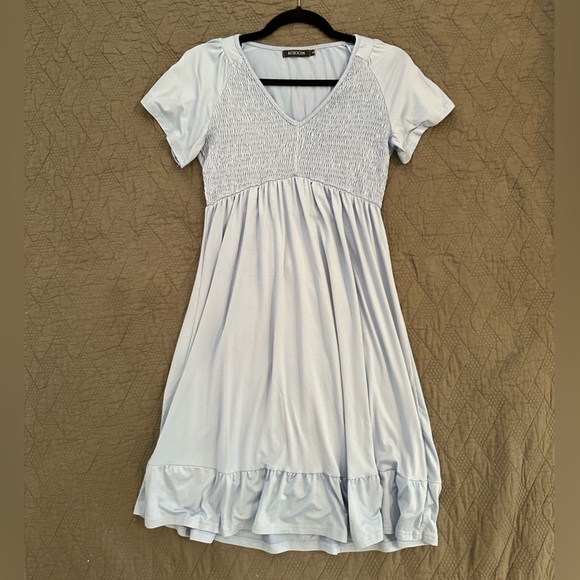 Maternity Smocked Short Sleeve Summer Dress V Neck Boho Ruffle Casual Swing Midi - Picture 5 of 11